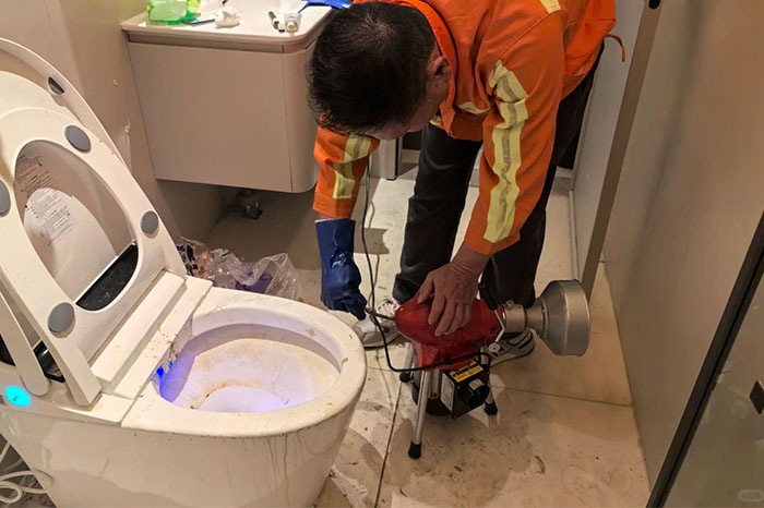 附近500米疏通马桶24小时上门服务 附近500米疏通马桶24小时上门服务